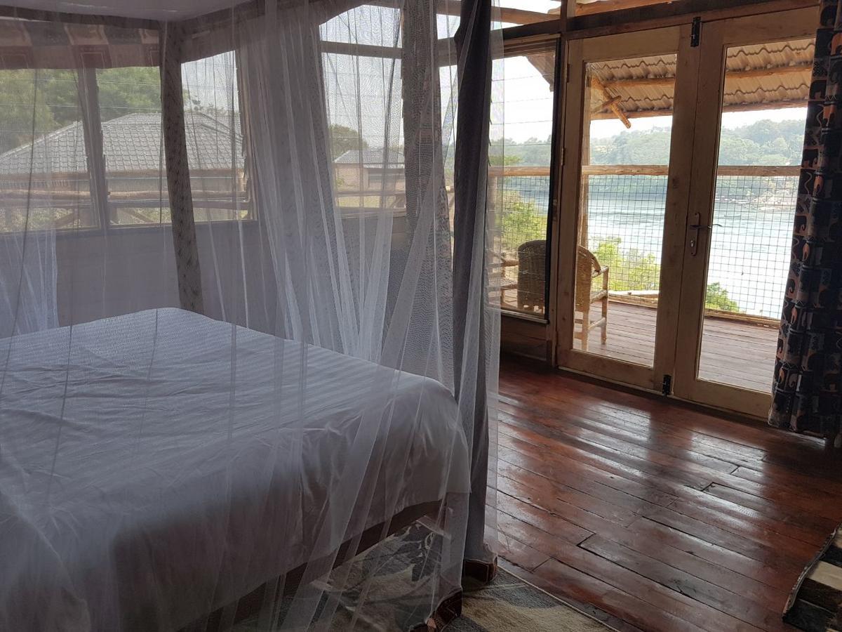 Living Waters Resort Jinja Værelse billede